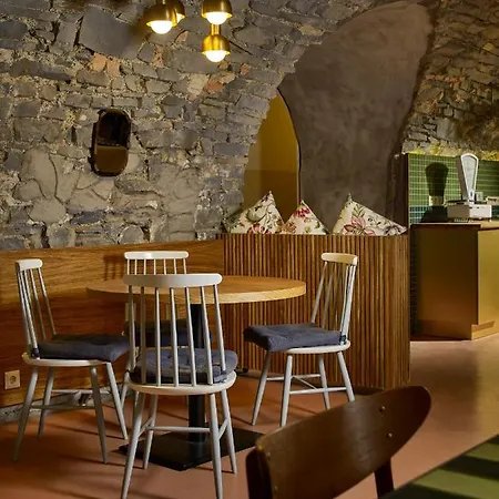 فندق Neptun Badacsony