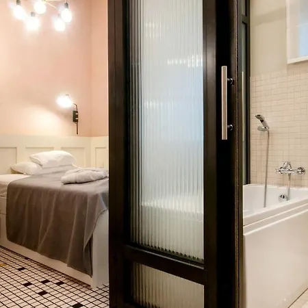 فندق Neptun Badacsony